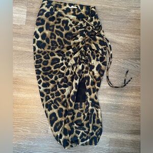 Leopard skirt